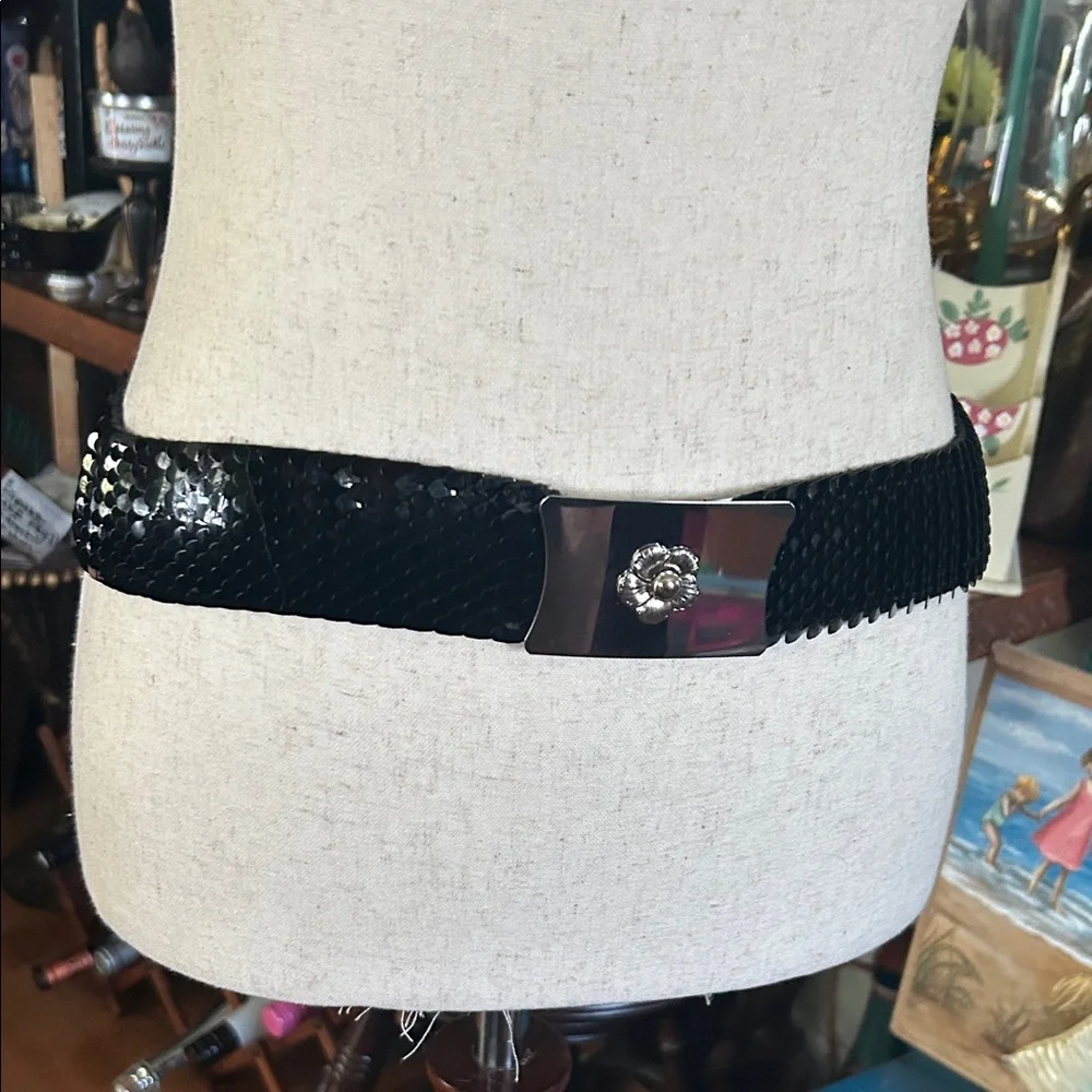 Vintage Black Metal Fish Scales Stretch Belt with Silver Buckle